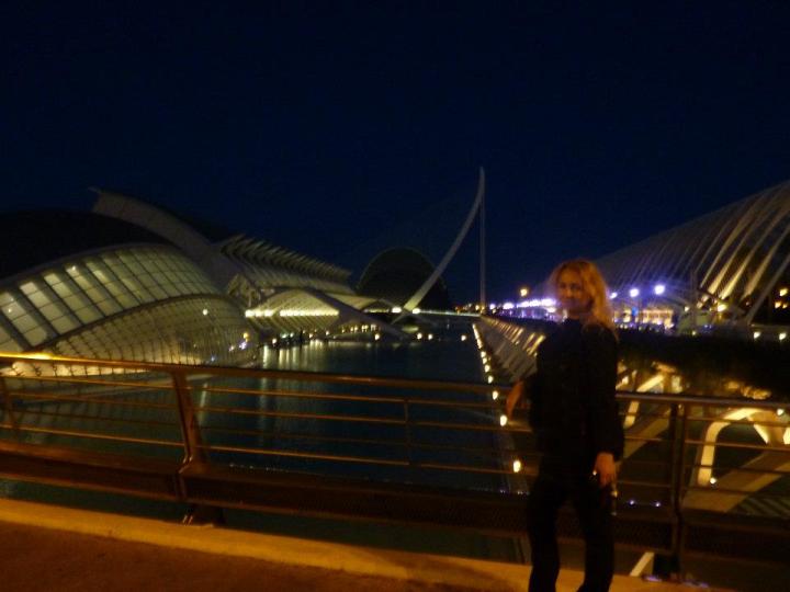 542094_4020429471601_29923335_n