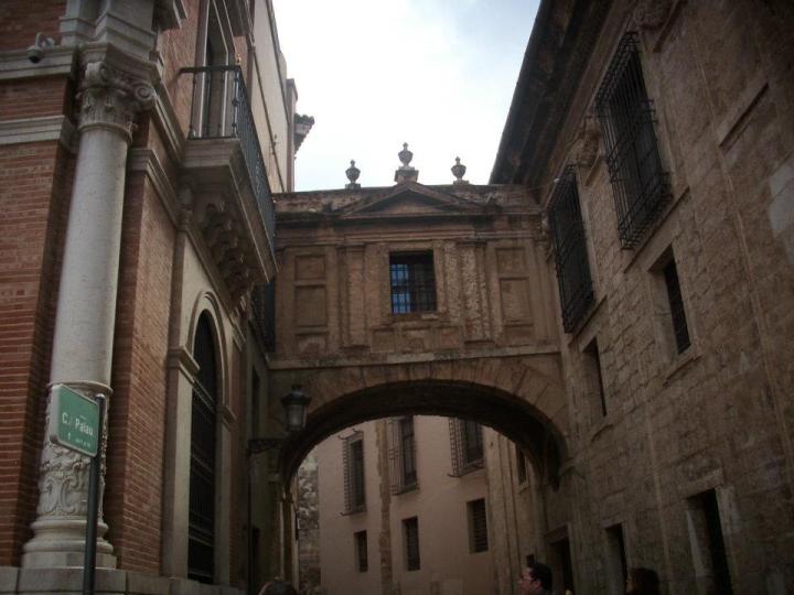 544720_4042092973175_437834881_n